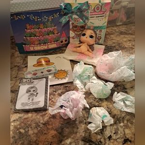 Lol Surprise Present Series 3